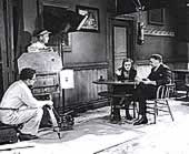 Grabaci&oacute;n de sonido en Ana Christie (1930). El director Clarence Brown ensaya con Greta Garbo