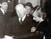 Hitchcock dirigiendo Encadenados