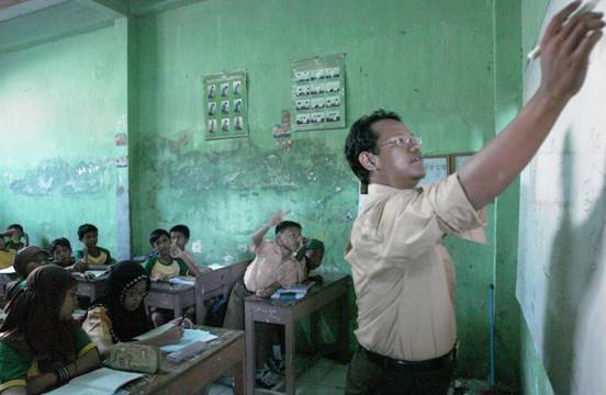 Lo que hace un docente en el aula es una las piezas m&aacute;s relevantes del complejo puzzle de la eficacia escolar.